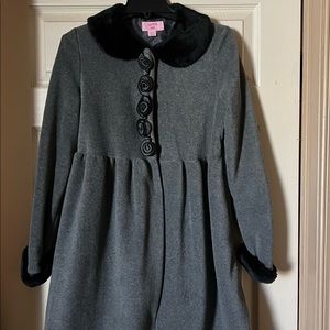 Girls Grey coat in very good condition